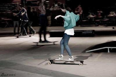 滑板道具的材質有哪些？